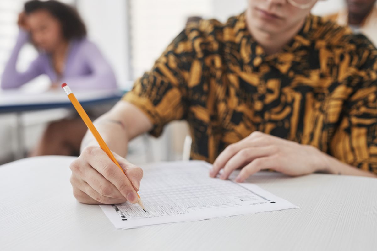 KJSEA English: The Grade 9 Paper Strategy That Turns Knowledge Into Marks