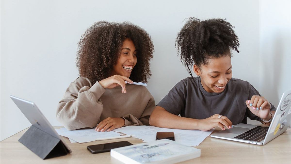 KJSEA Kiswahili 902/1: Fifty Multiple Choice Questions and How to Attack Them