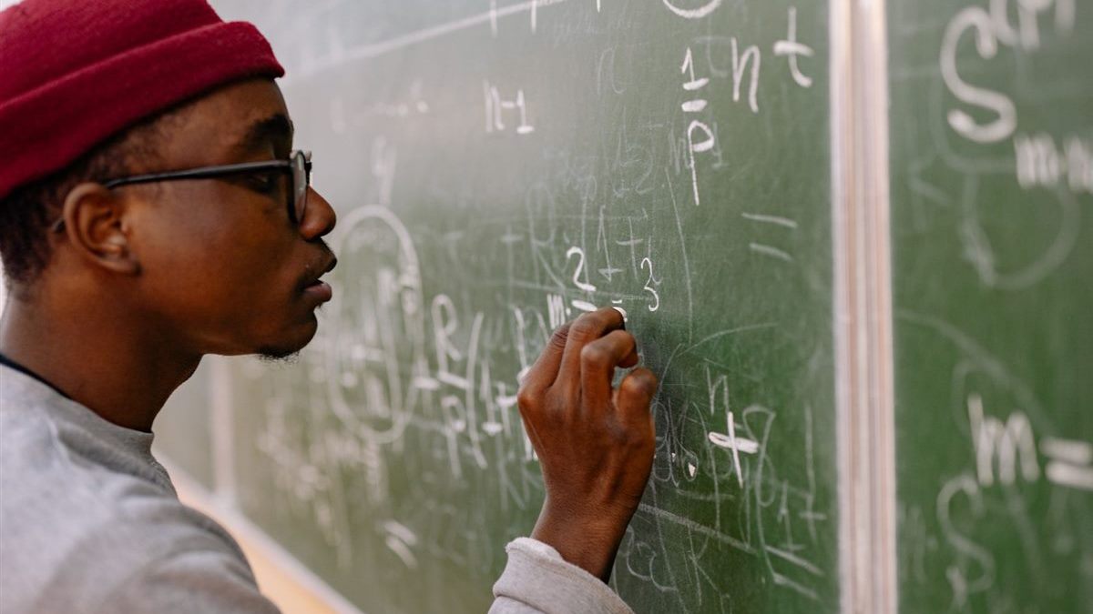 Possible Teacher Allowance Delay Could Spark Exam Boycott, Parents Urged to Stay Informed